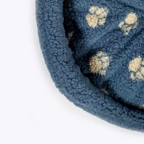 Danish Design Sherpa Fleece Harbour Paw Slumber Blue Adult Dog Bed 4 Danish Design Sherpa Fleece Harbour Paw Slumber Blue Adult Dog Bed - Image 2